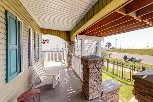 Craftsman on Seawall image 19